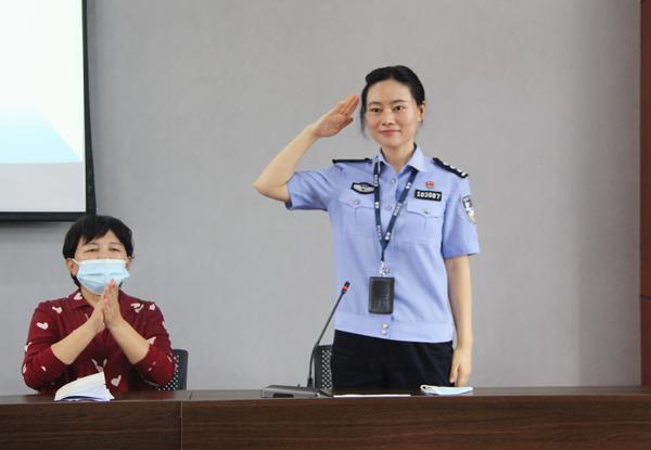 聘任法制副校长 (3)