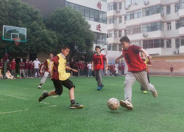 篮球足球联赛 (4)