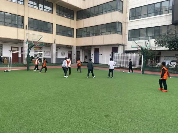 1活力满满，精彩绽放 (1)