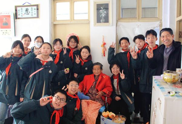 学雷锋志愿服务 (1)