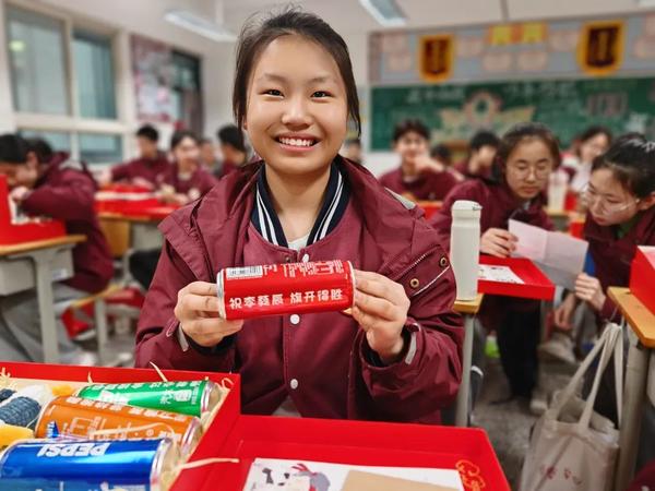 战鼓催征 青春启航 (3)