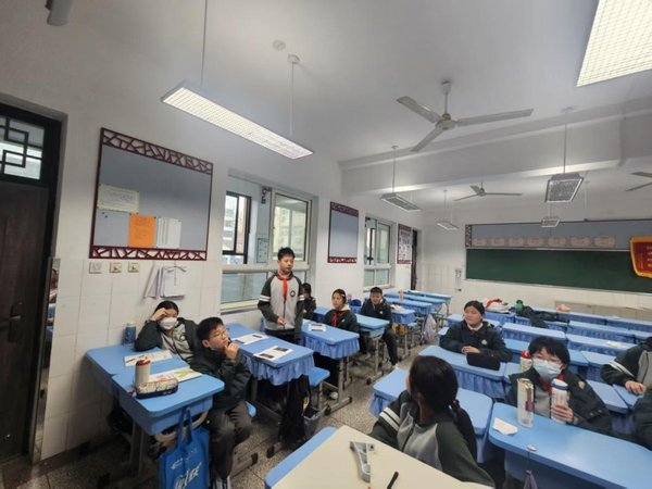 社团活动绽异彩，校园文化焕生机  (11)