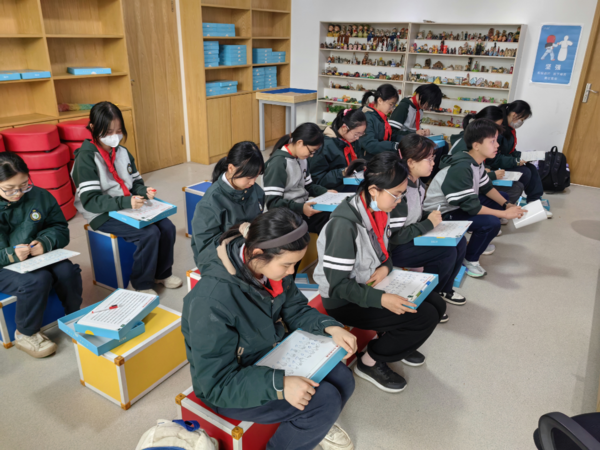 社团活动绽异彩，校园文化焕生机  (8)